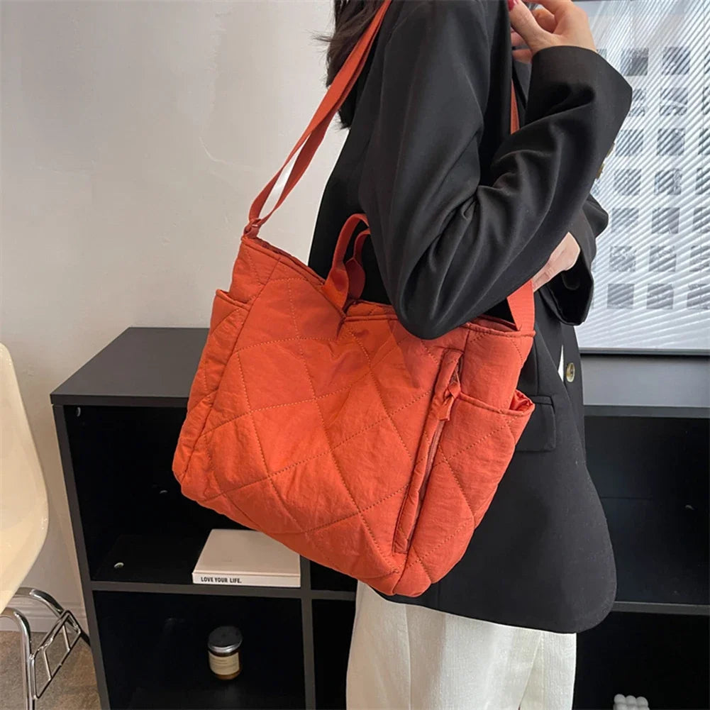 Fashion Cotton Padded Handbag Solid Color Large Capacity Autumn Winter Casual Ladies Quilted Crossbody Bag Luxury Designer Tote